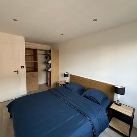 Appartement De Adrien Garage Prive Charleville-Mezieres Bagian luar foto
