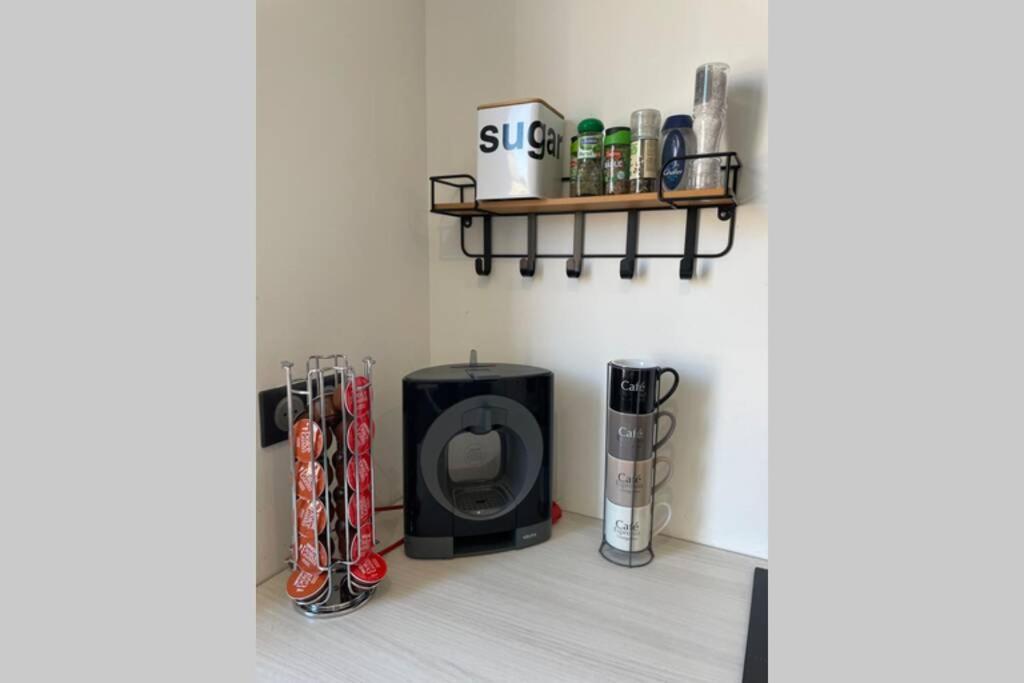 Appartement De Adrien Garage Prive Charleville-Mezieres Bagian luar foto